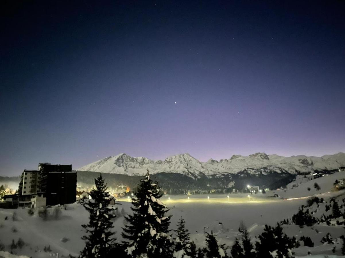 Bungalows Krstajic Žabljak Esterno foto