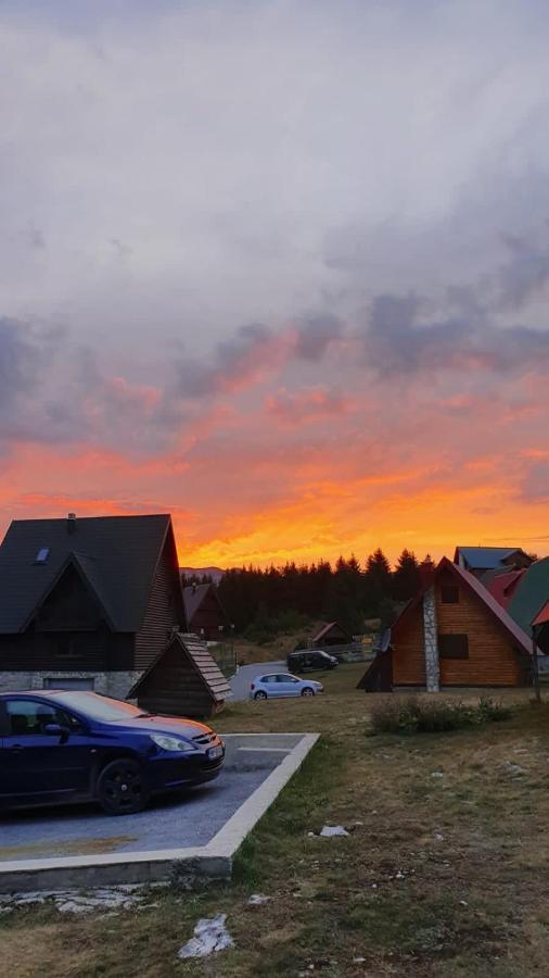 Bungalows Krstajic Žabljak Esterno foto