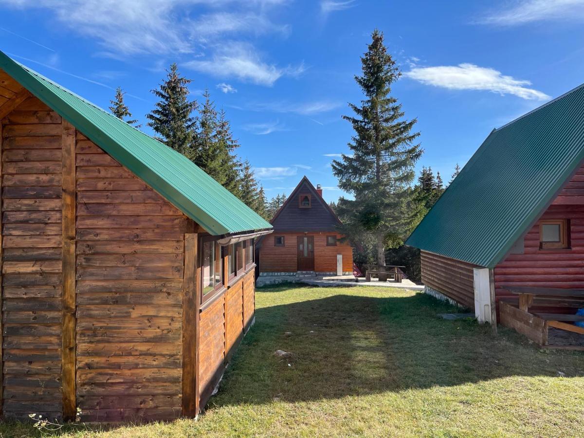 Bungalows Krstajic Žabljak Esterno foto